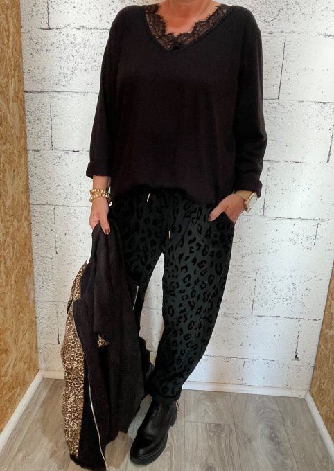 Pull col dentelle 