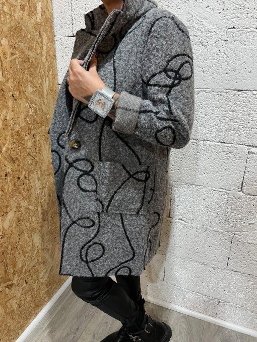 Manteau brodé 