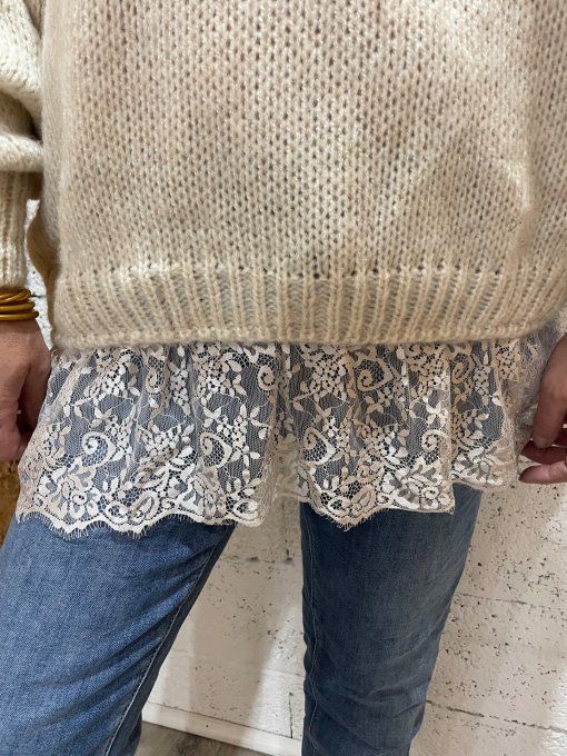 Pull dentelle 