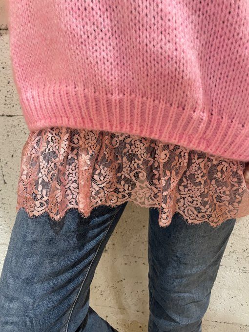 Pull dentelle 