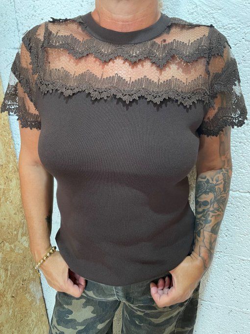 Top dentelle 