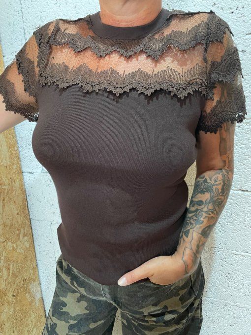 Top dentelle 