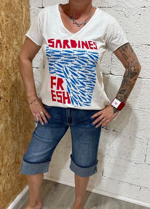 T-shirt sardines fresh 