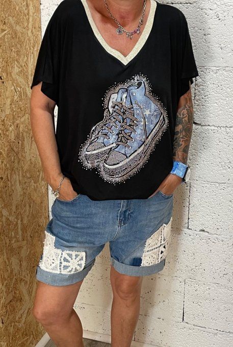 T-shirt basket 